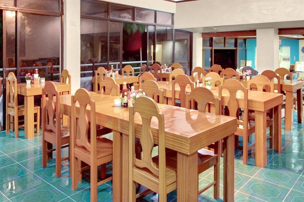 מלאפסקואה איילנד Blue Corals Beach Resort מראה חיצוני תמונה