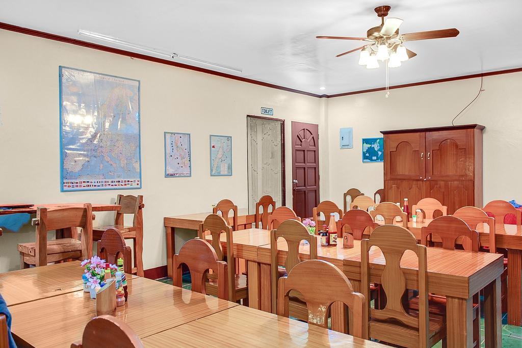 מלאפסקואה איילנד Blue Corals Beach Resort מראה חיצוני תמונה