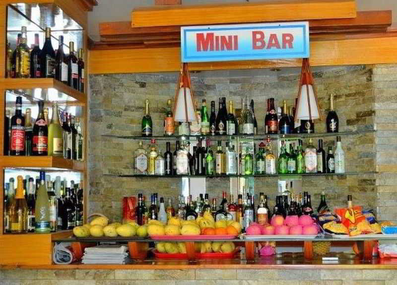 מלאפסקואה איילנד Blue Corals Beach Resort מראה חיצוני תמונה