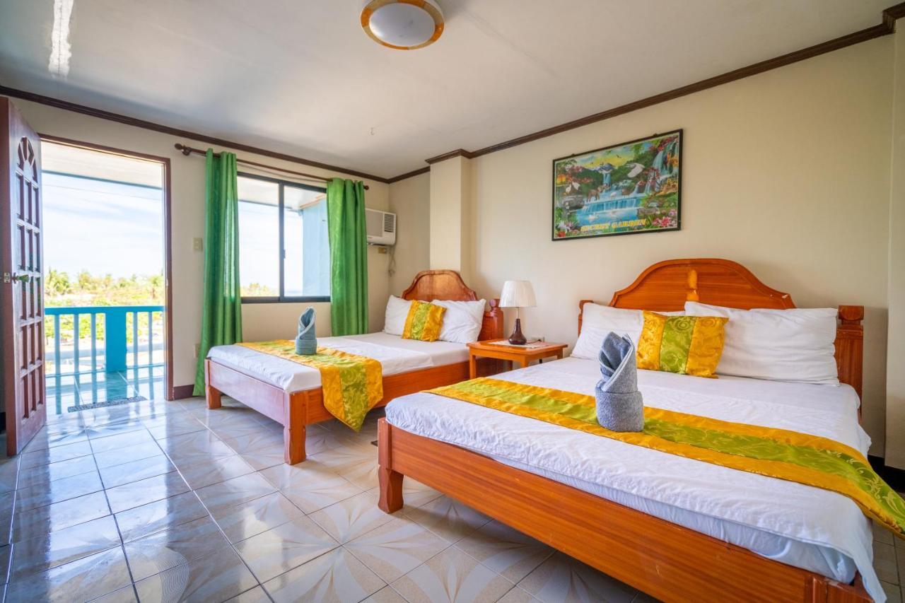 מלאפסקואה איילנד Blue Corals Beach Resort מראה חיצוני תמונה