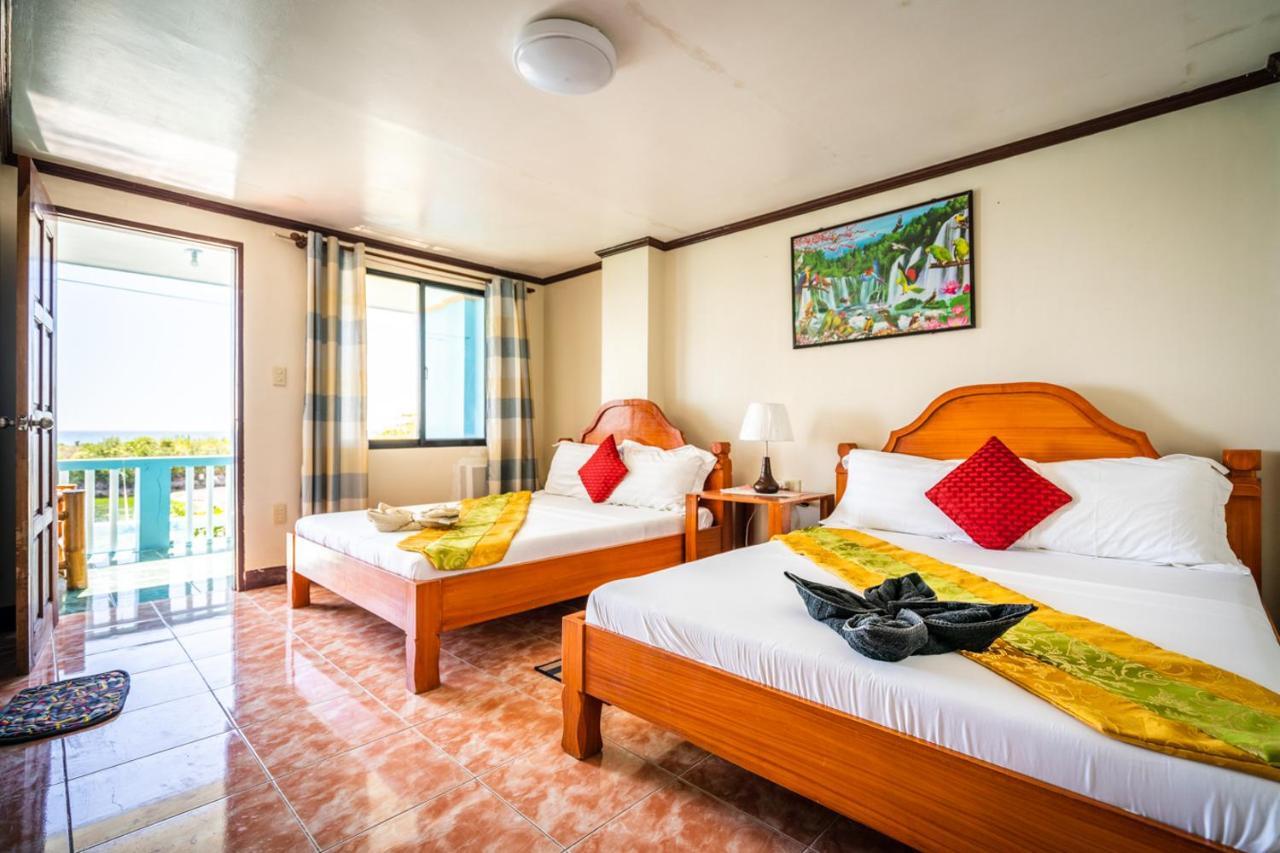 מלאפסקואה איילנד Blue Corals Beach Resort מראה חיצוני תמונה