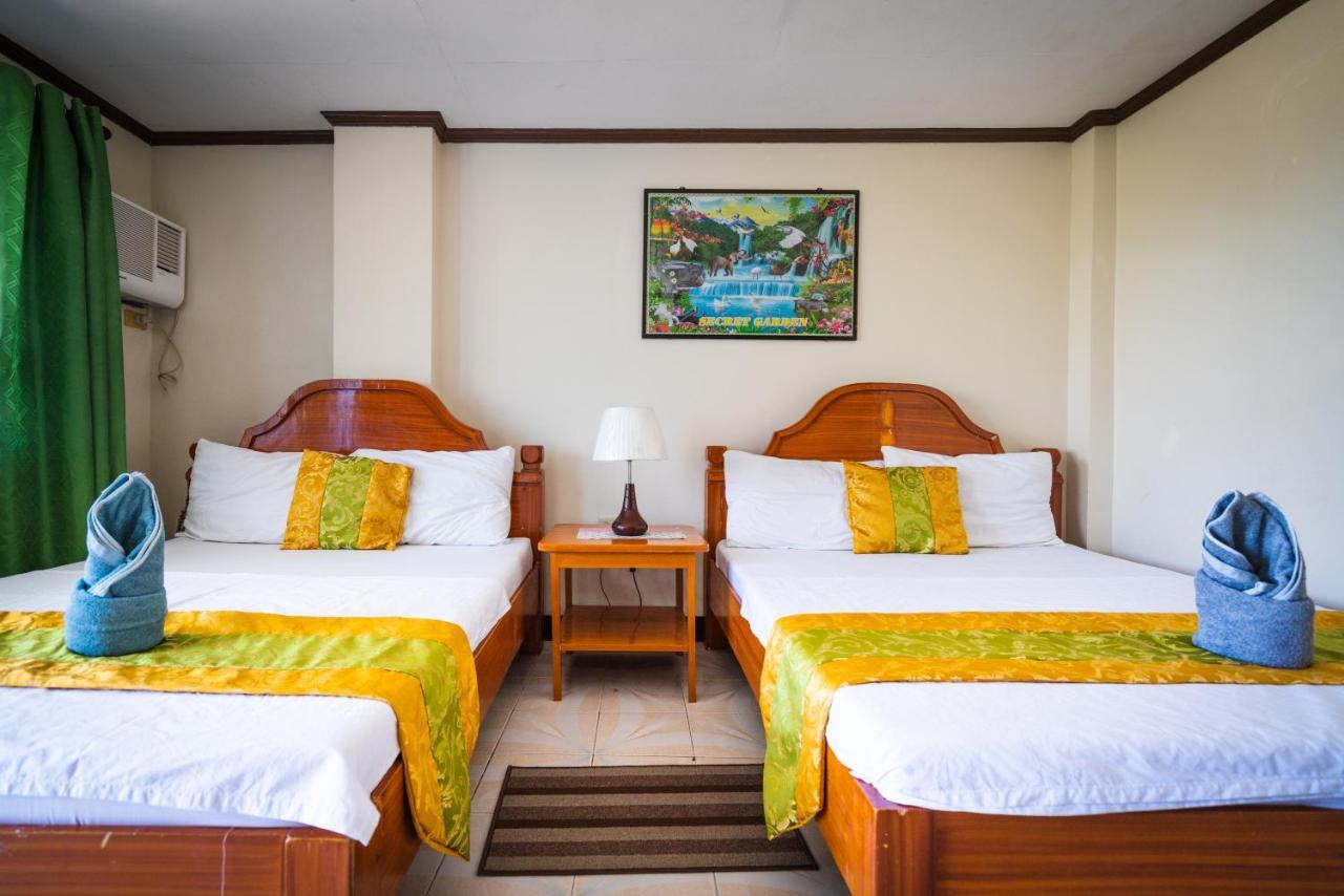 מלאפסקואה איילנד Blue Corals Beach Resort מראה חיצוני תמונה